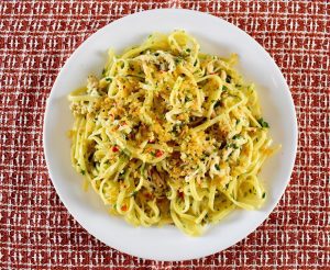 "crab" linguine with hericium