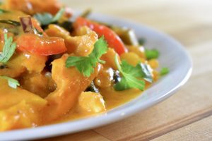 chicken of the woods red curry